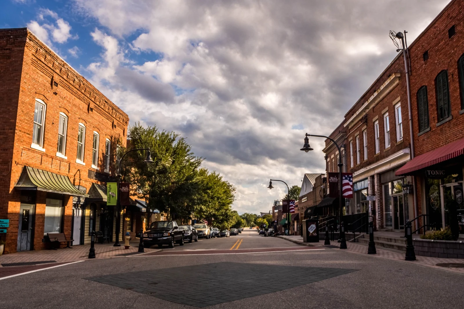 Wake_forest_nc_downtown