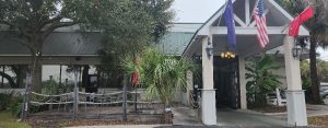 Beaufort, SC - Unique cuisines - Gilligan's Seafood Restaurant - entry