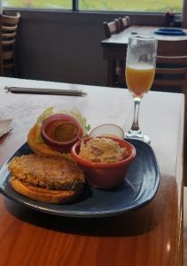 Beaufort, SC - Unique cuisines - Gilligan's Seafood Restaurant - lunch - crabcake sandwich with coleslaw.