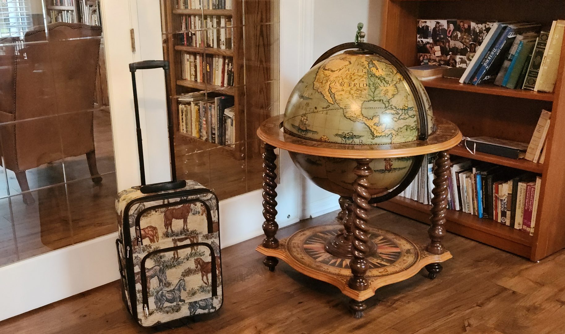 Travel - Childhood Traveling - cases ready