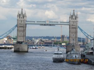 Childhood Traveling - London - Tower Bridge